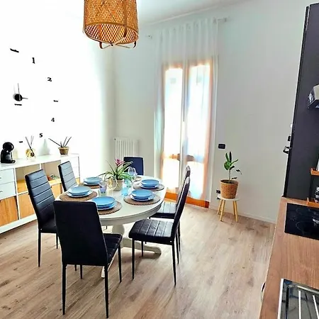Big, Bright And Chic Terrace Flat Appartement *