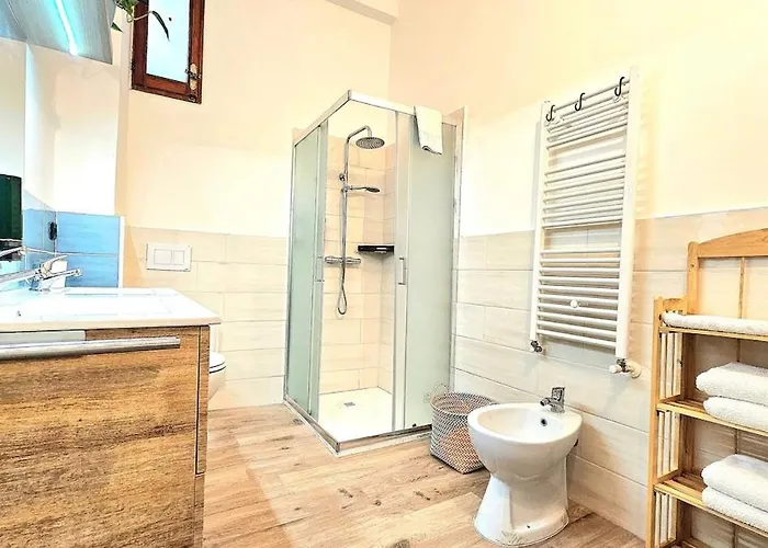 Big, Bright And Chic Terrace Flat Appartement Bologna