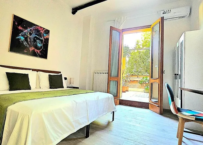 Big, Bright And Chic Terrace Flat Apartment *