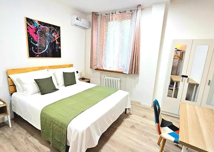 شقة Big, Bright And Chic Terrace Flat *